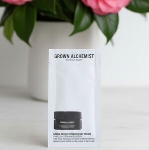 Grown Alchemist Hydra-Repair Day Cream Sachets - Black and White Sample New